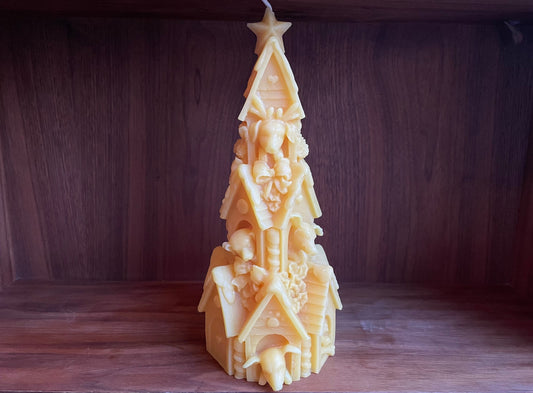 Christmas Dog House- 100% Pure Beeswax Candle - Goodie Vibes